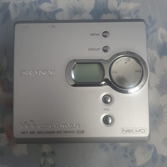 Sony MZ-NE410/M High Speed Net MD Walkman Recorder with Minidisc (working) - Picture 1 of 4